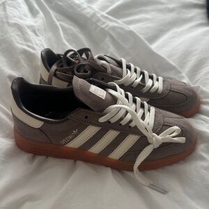 Adidas Spezial light brown and Cream Sneakers
